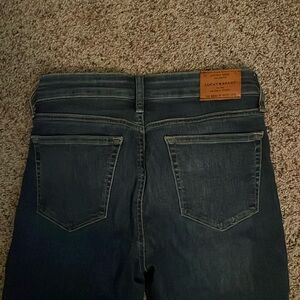 Lucky jeans
